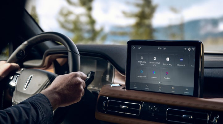 The center touchscreen of a Lincoln Aviator® SUV is shown | Zeigler Lincoln of Kalamazoo in Kalamazoo MI