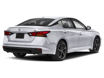 2025 Nissan Altima 2.5 SR Single Panel Moonroof