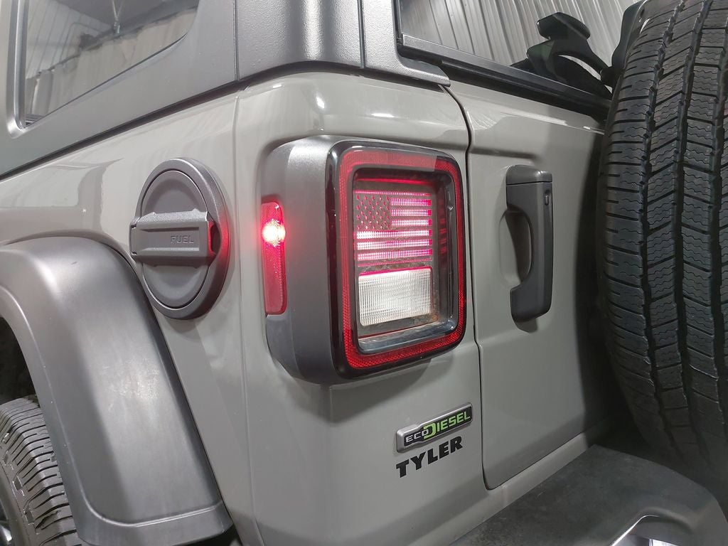 2022 Jeep Wrangler Unlimited Willys