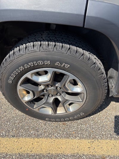 2019 Jeep Cherokee Trailhawk