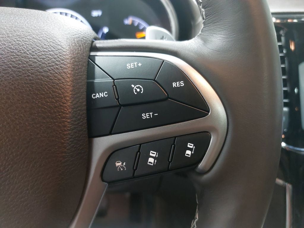 2019 Jeep Grand Cherokee Overland