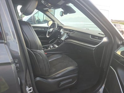2022 Jeep Grand Cherokee Altitude