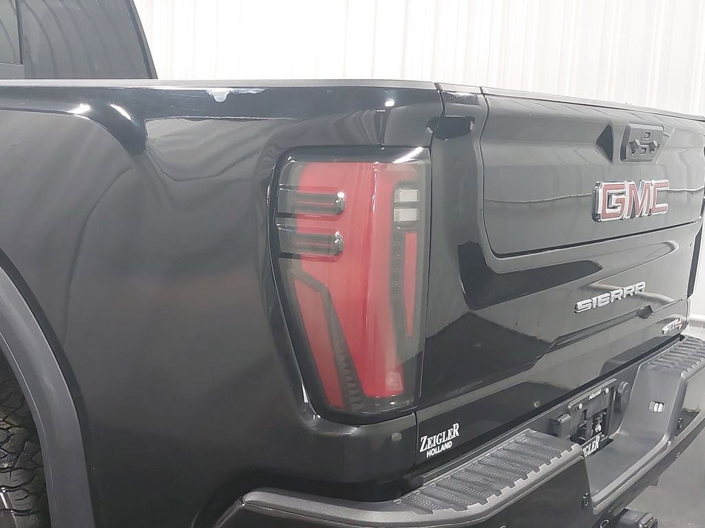 2024 GMC Sierra 3500HD AT4