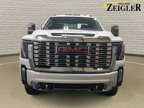 2025 GMC Sierra 2500HD Denali