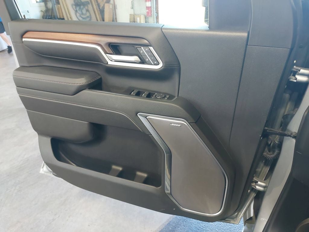 2025 GMC Sierra 3500HD Denali