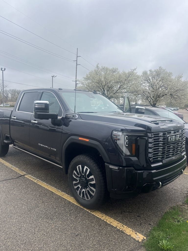 2025 GMC Sierra 2500HD Denali Ultimate