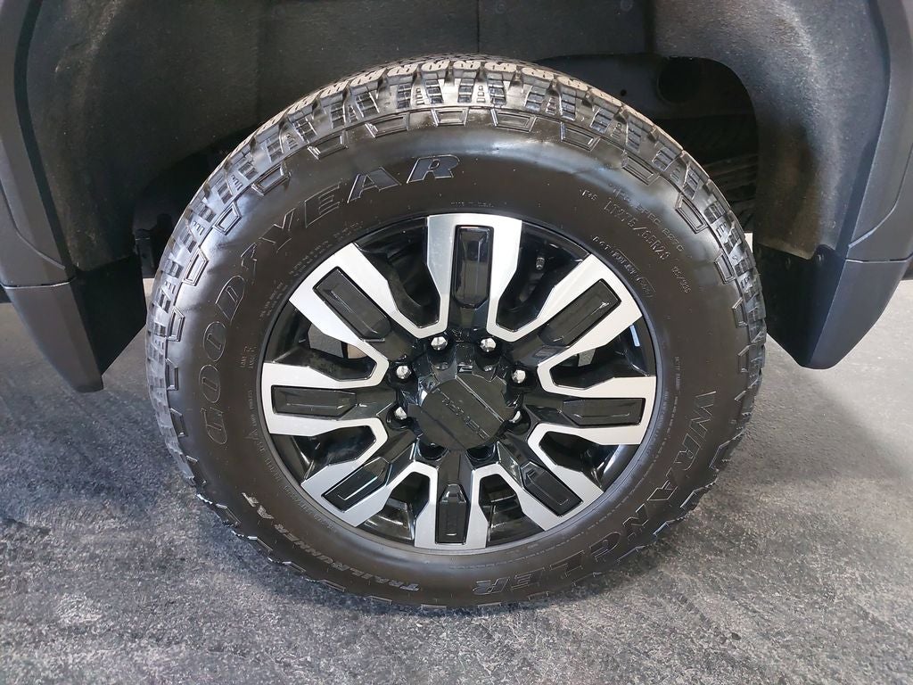 2025 GMC Sierra 2500HD Denali Ultimate