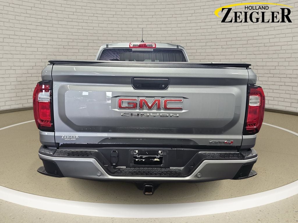 2024 GMC Canyon AT4