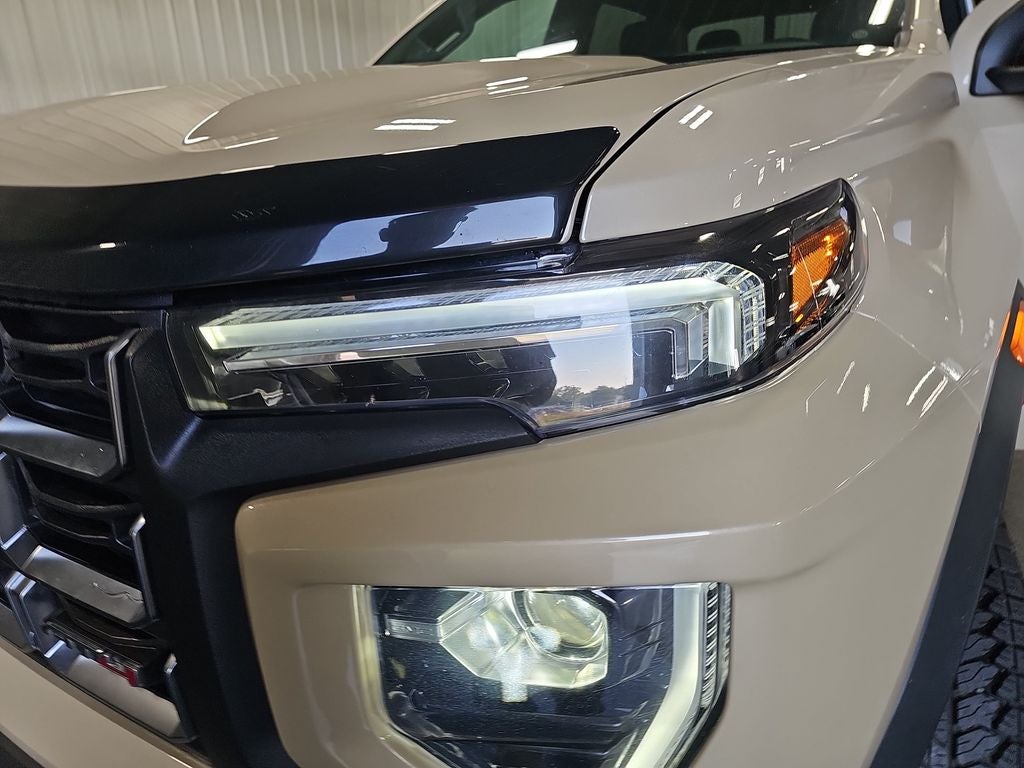 2024 GMC Canyon AT4