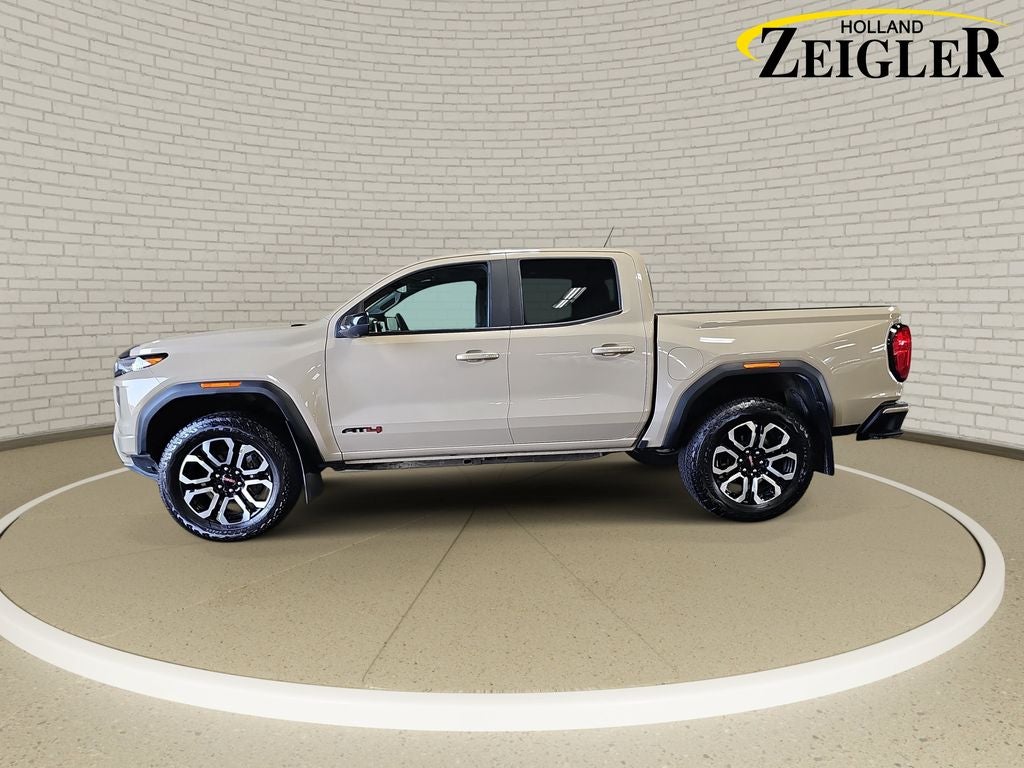 2024 GMC Canyon AT4