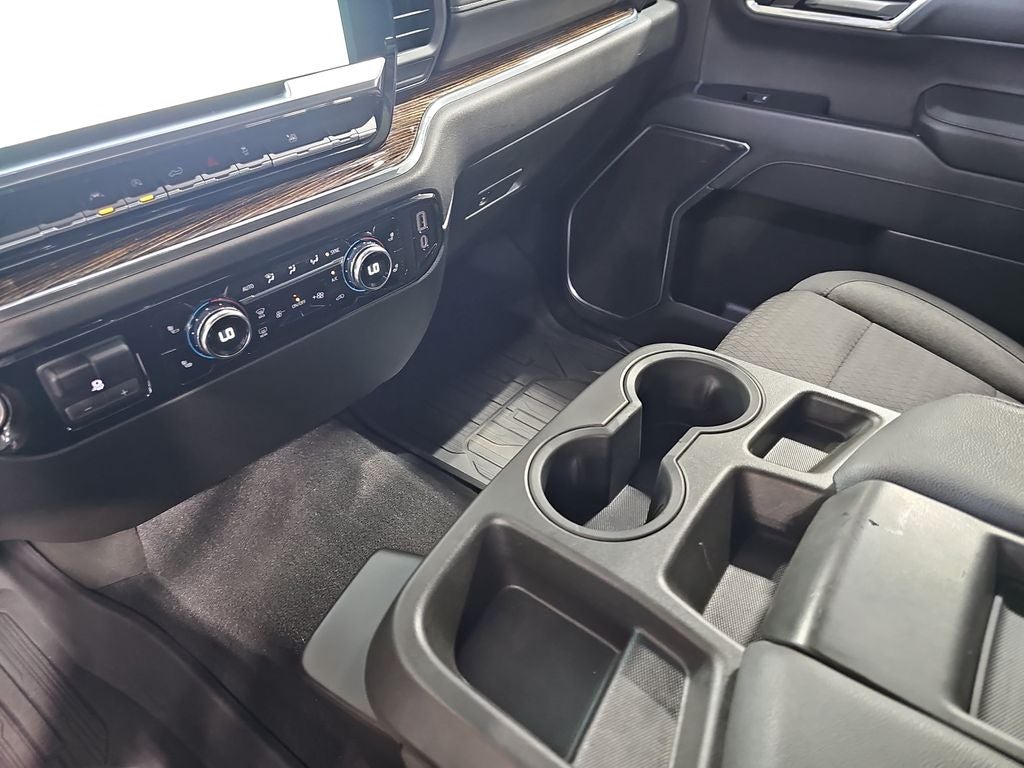 2023 GMC Sierra 1500 SLE