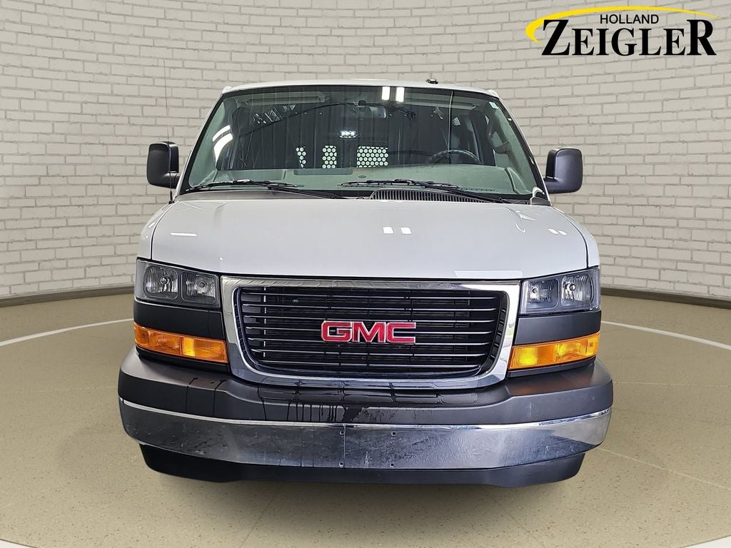 2025 GMC Savana 2500 Work Van