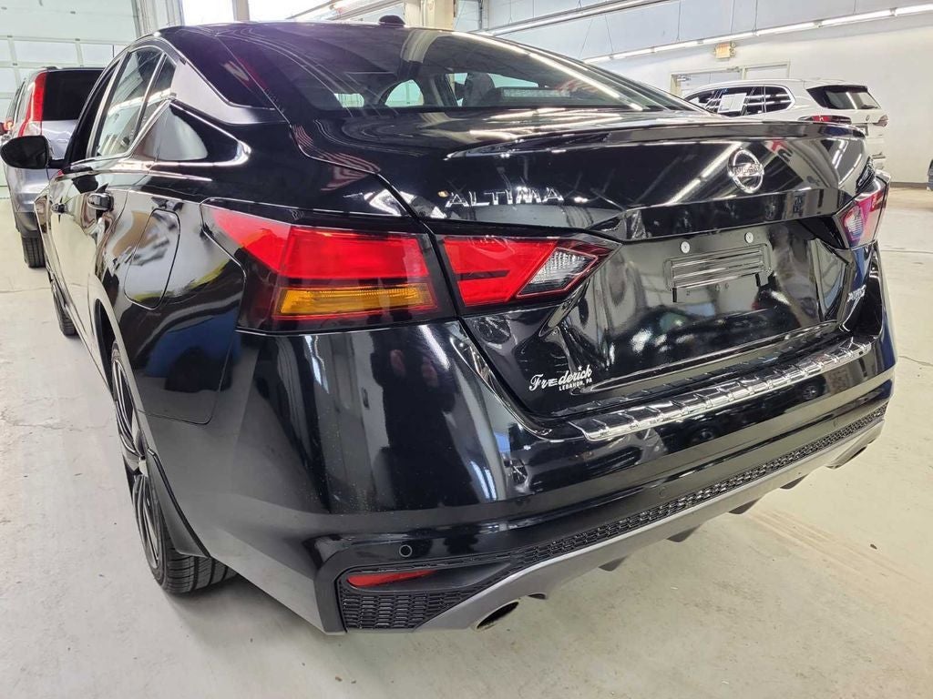 2022 Nissan Altima 2.5 SR