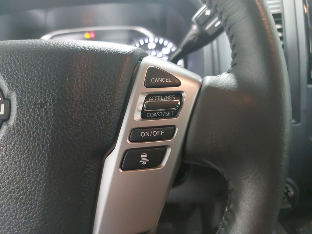 2024 Nissan Titan SV