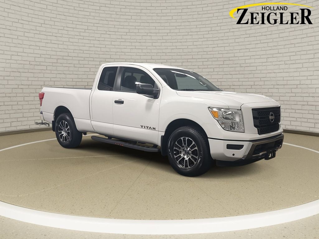 2024 Nissan Titan SV