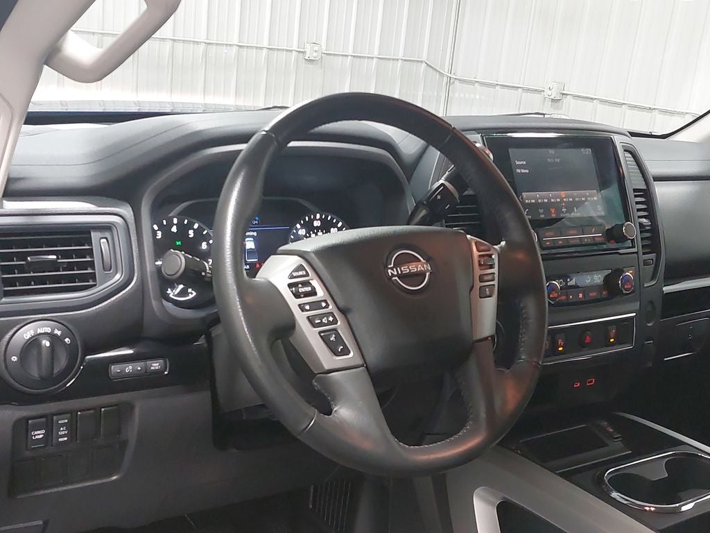2024 Nissan Titan SV