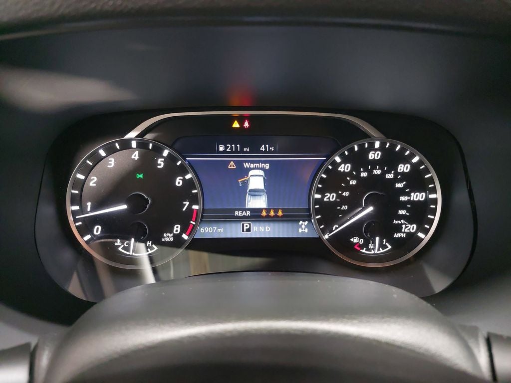 2024 Nissan Frontier SV