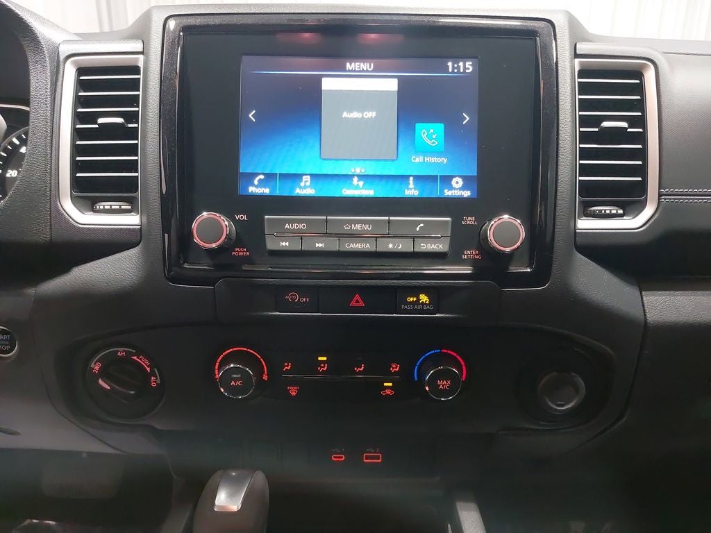 2024 Nissan Frontier SV