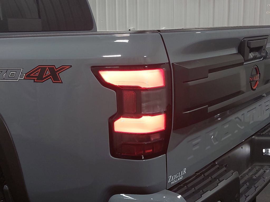 2025 Nissan Frontier PRO-4X