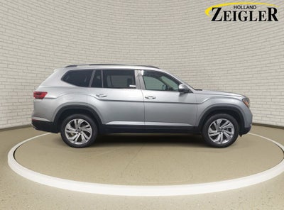 2022 Volkswagen Atlas 3.6L V6 SE w/Technology