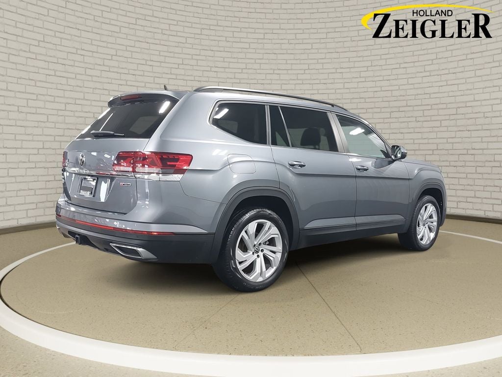 2022 Volkswagen Atlas 3.6L V6 SE w/Technology
