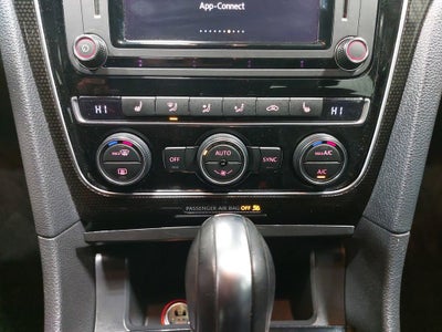 2019 Volkswagen Passat 2.0T SE R-Line