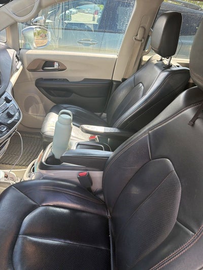 2017 Chrysler Pacifica Touring L Plus