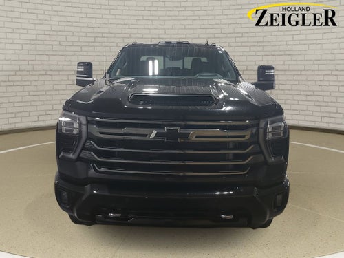 2024 Chevrolet Silverado 3500HD High Country