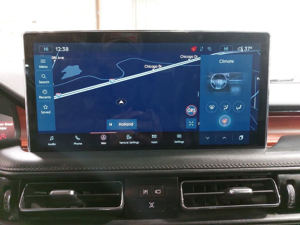 2022 Lincoln Nautilus Reserve