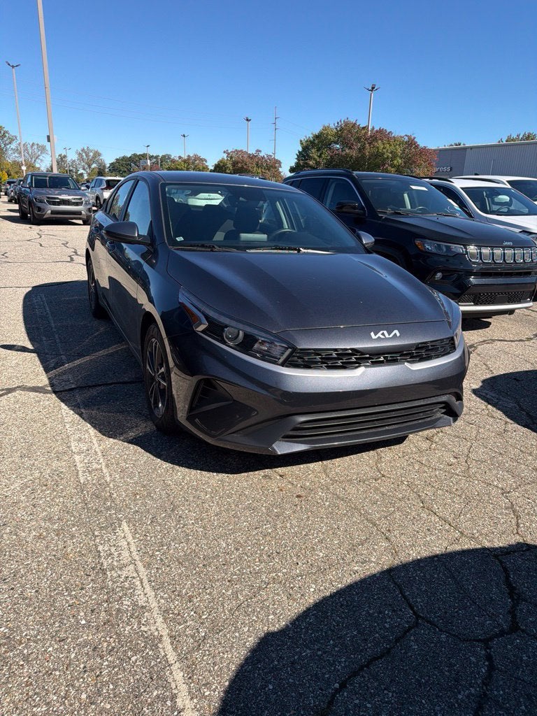 2023 Kia Forte LXS