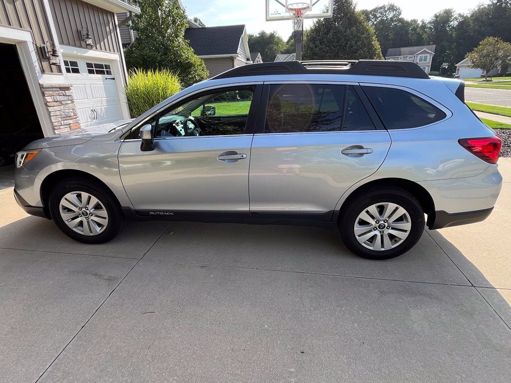 2017 Subaru Outback 2.5i Premium