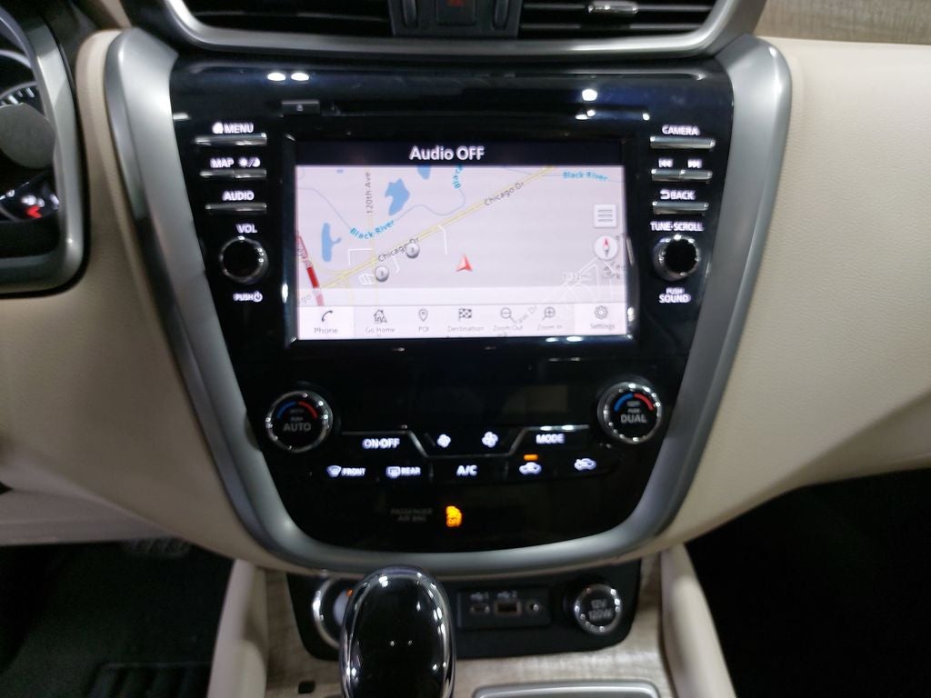 2023 Nissan Murano SL