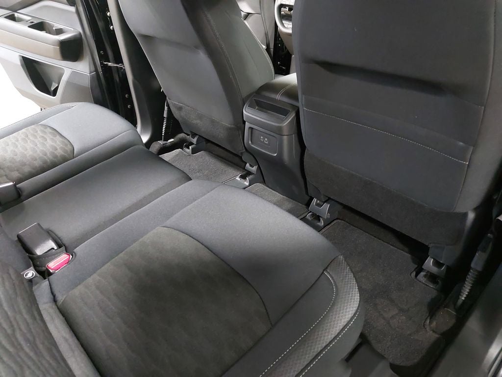 2025 Nissan Pathfinder S