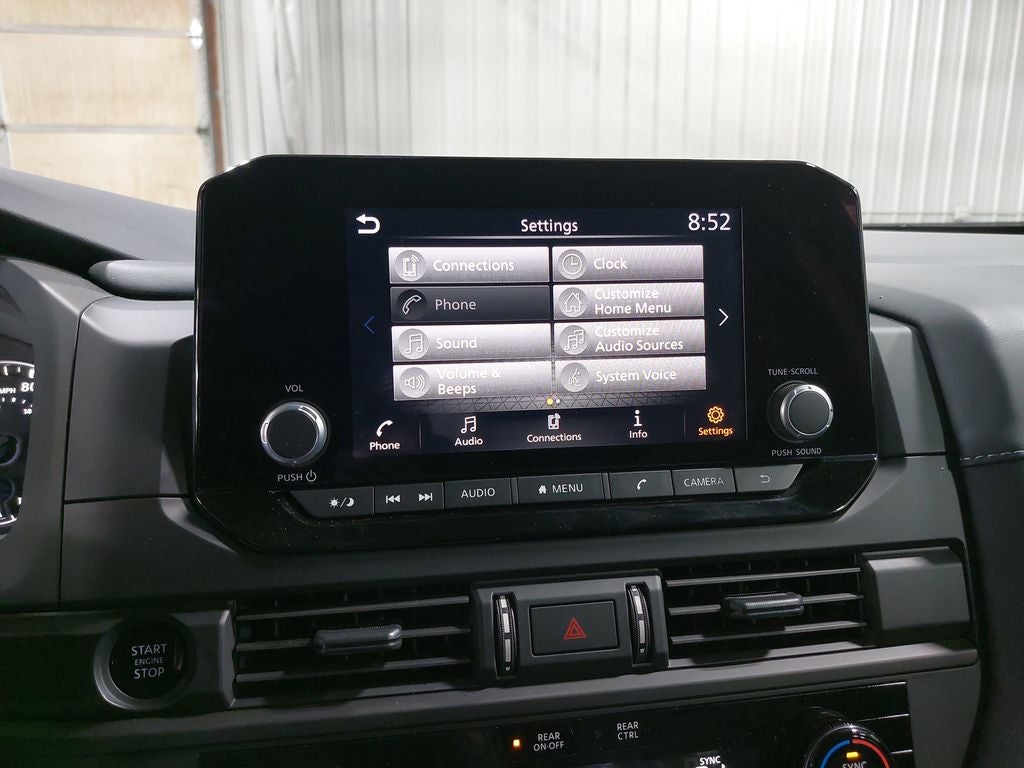 2025 Nissan Pathfinder S