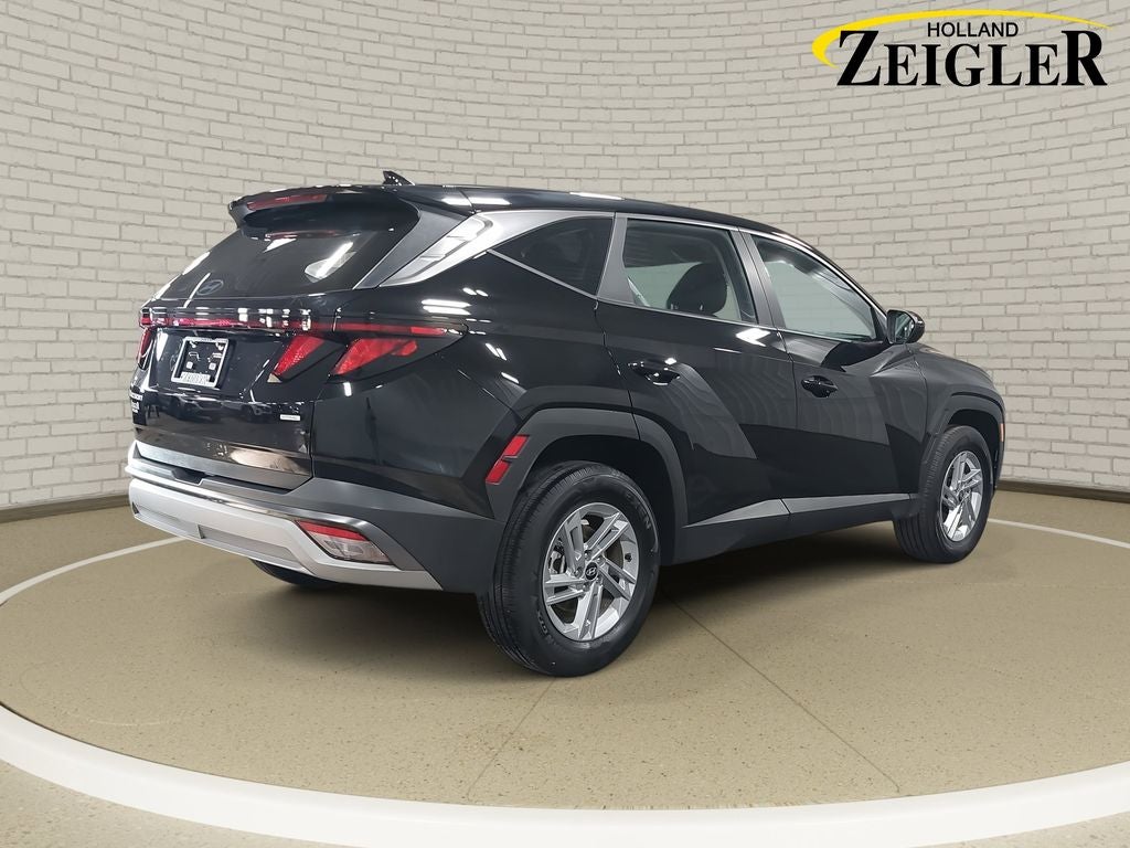 2025 Hyundai Tucson SE