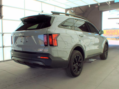 2023 Kia Sorento X-Line S