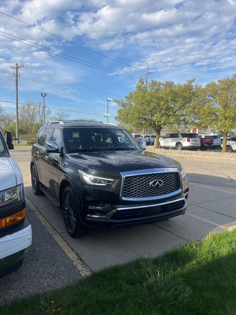 2023 INFINITI QX80 Sensory