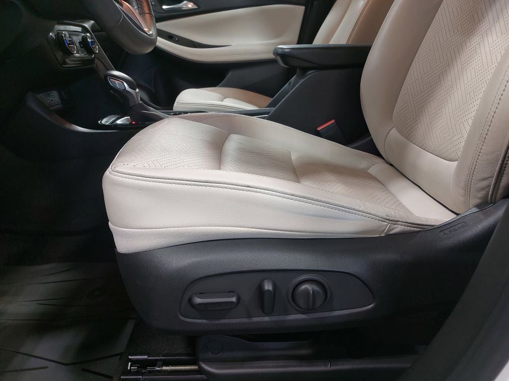 2021 Buick Encore GX Essence