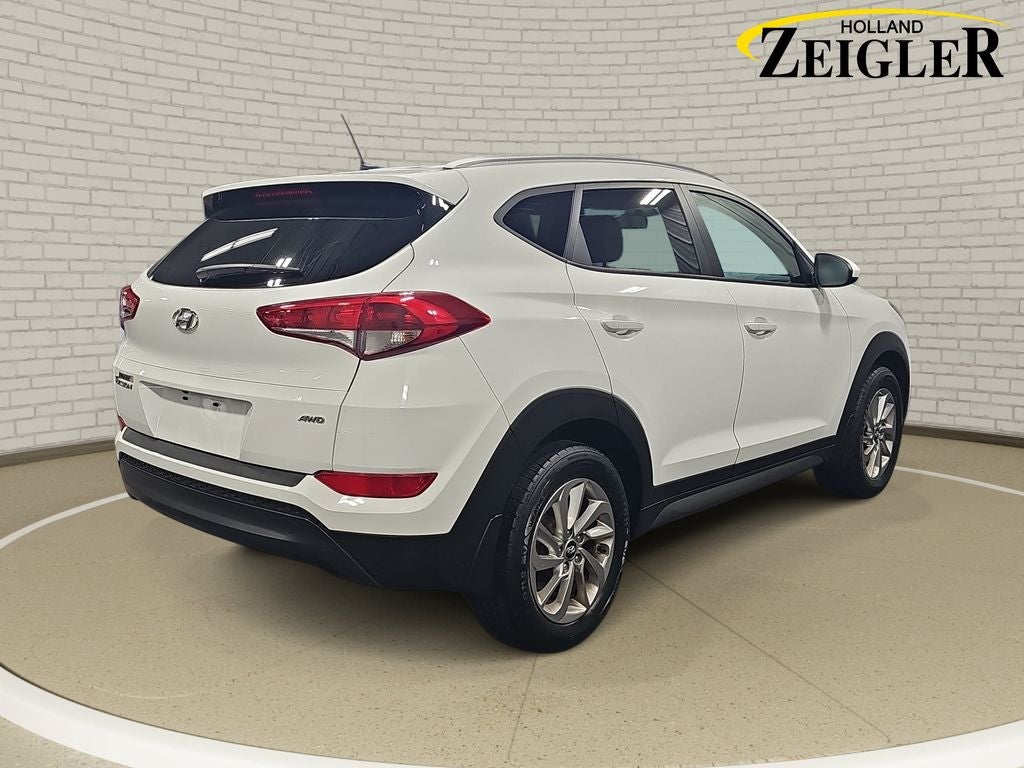 2016 Hyundai Tucson SE