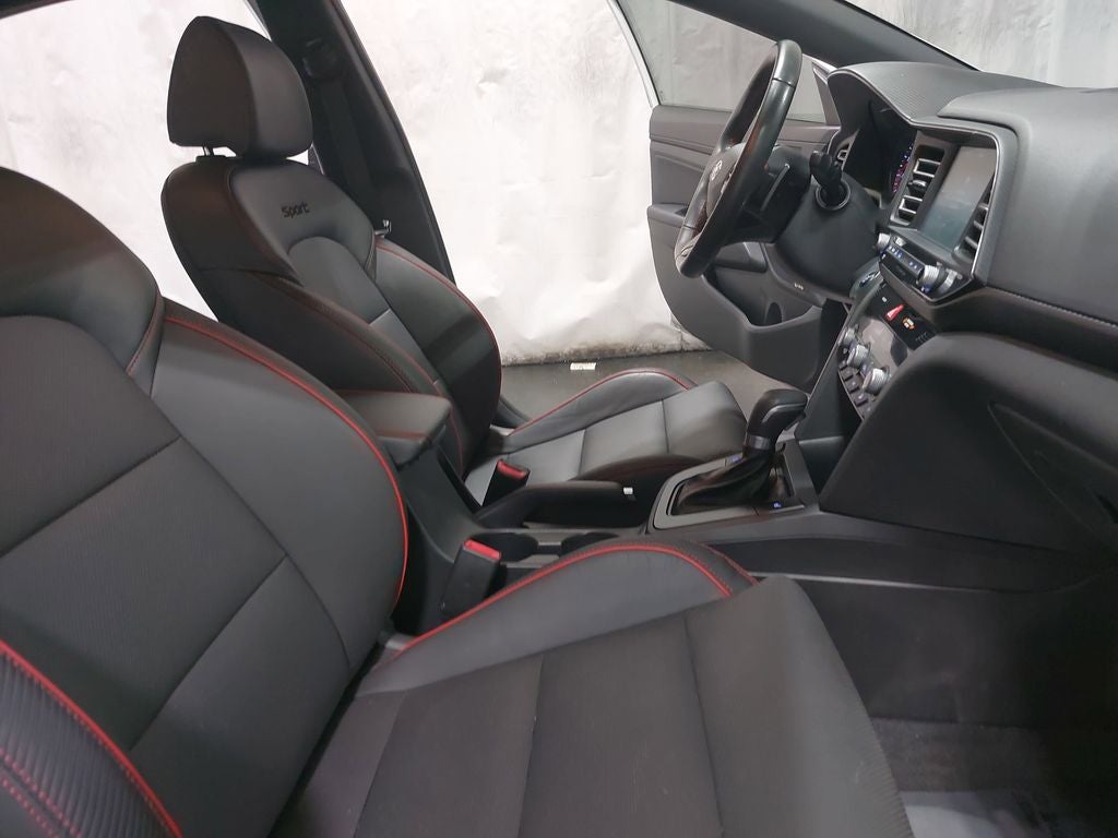 2019 Hyundai Elantra Sport
