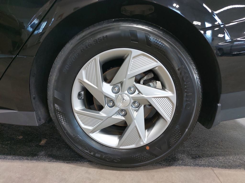 2025 Hyundai Sonata SE