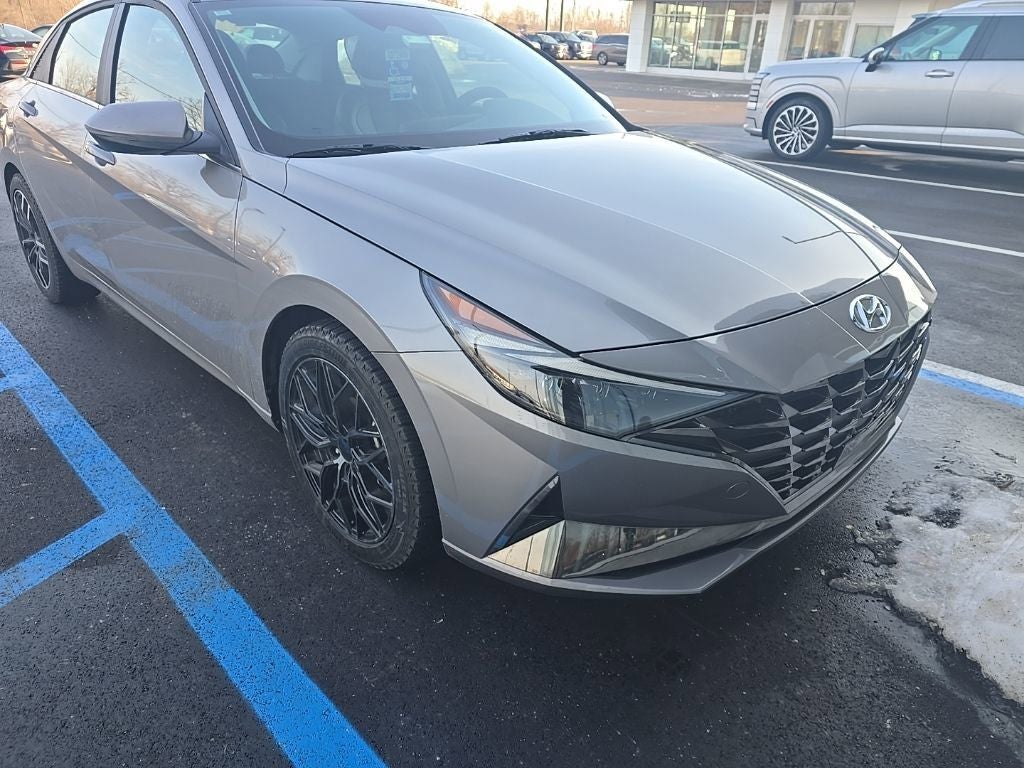 2023 Hyundai Elantra Limited