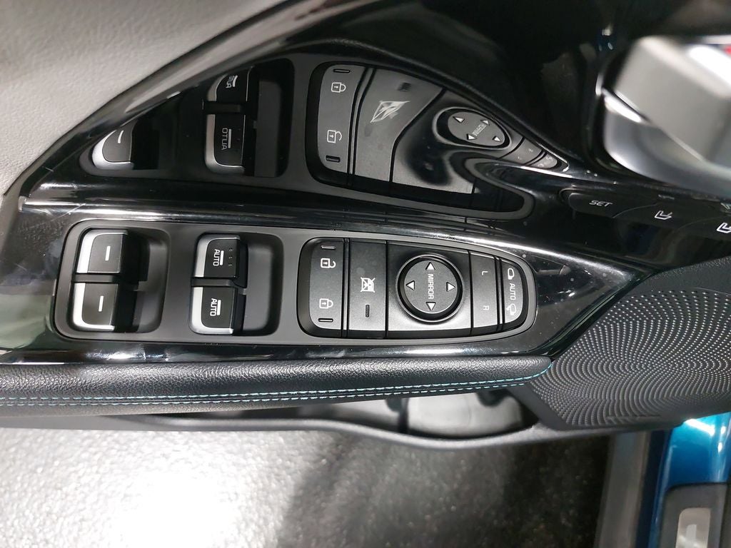 2022 Kia Niro Plug-In Hybrid EX Premium