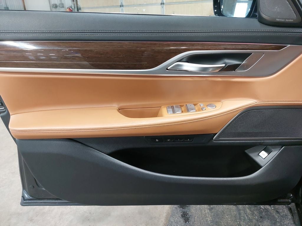 2020 BMW 7 Series 750i xDrive