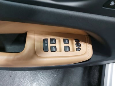 2023 Volvo XC60 B6 Ultimate Bright Theme