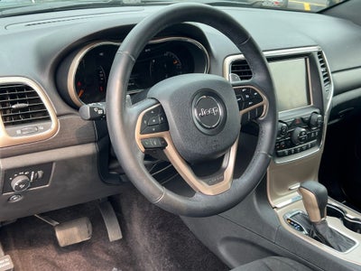 2017 Jeep Grand Cherokee Laredo