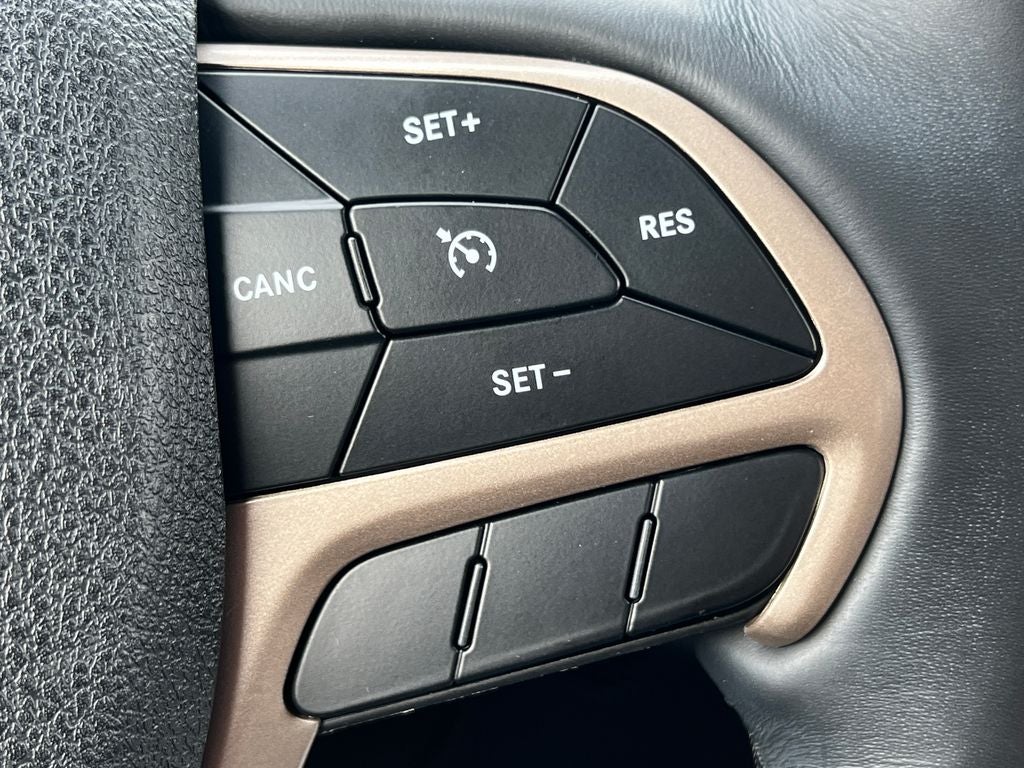 2017 Jeep Grand Cherokee Laredo