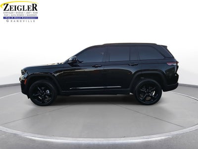 2022 Jeep Grand Cherokee Altitude