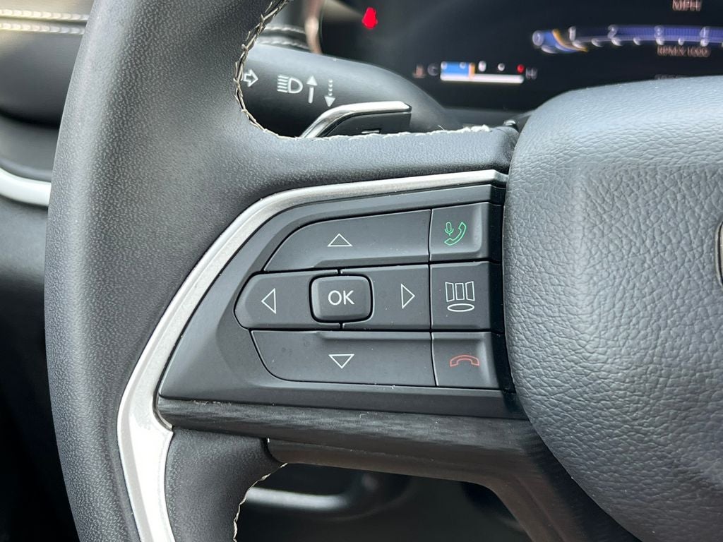2023 Jeep Grand Cherokee Laredo