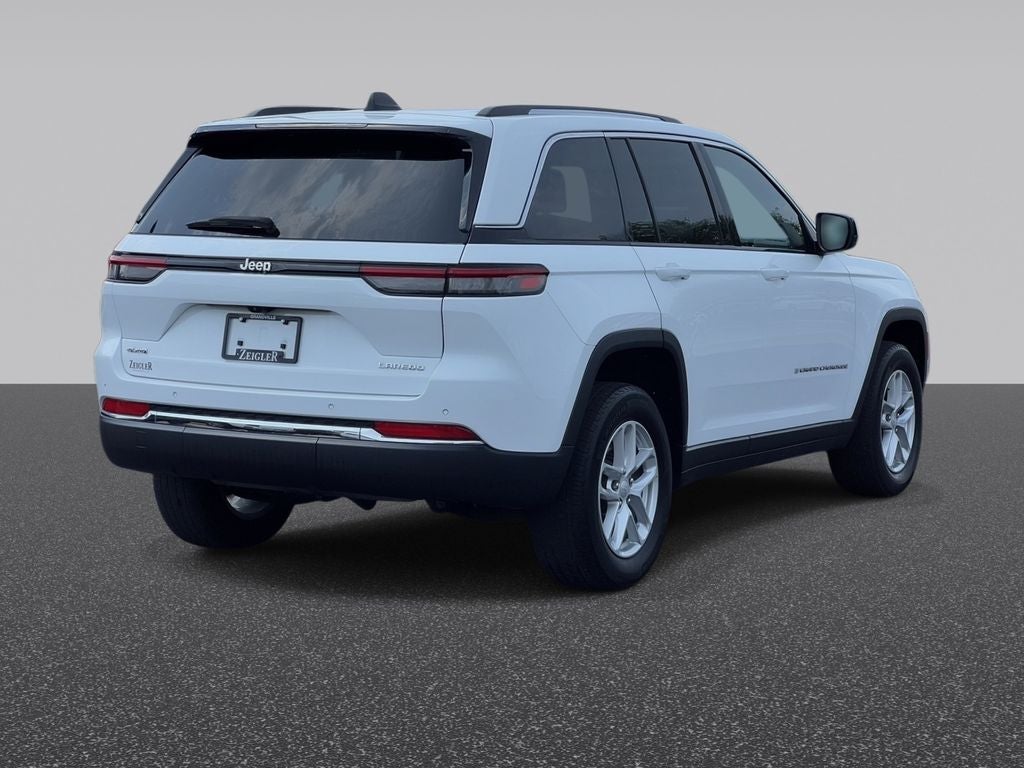 2023 Jeep Grand Cherokee Laredo